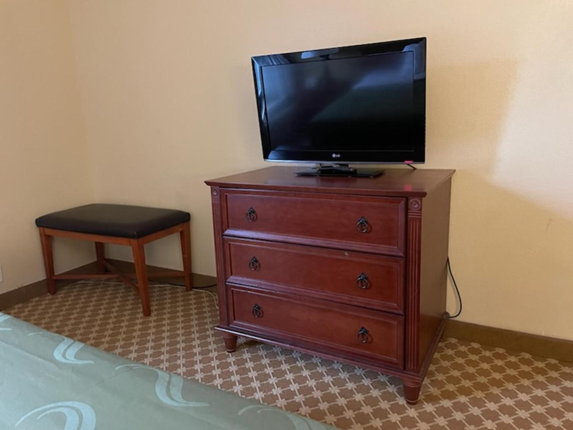 Quality Inn & Suites Saginaw Exterior foto