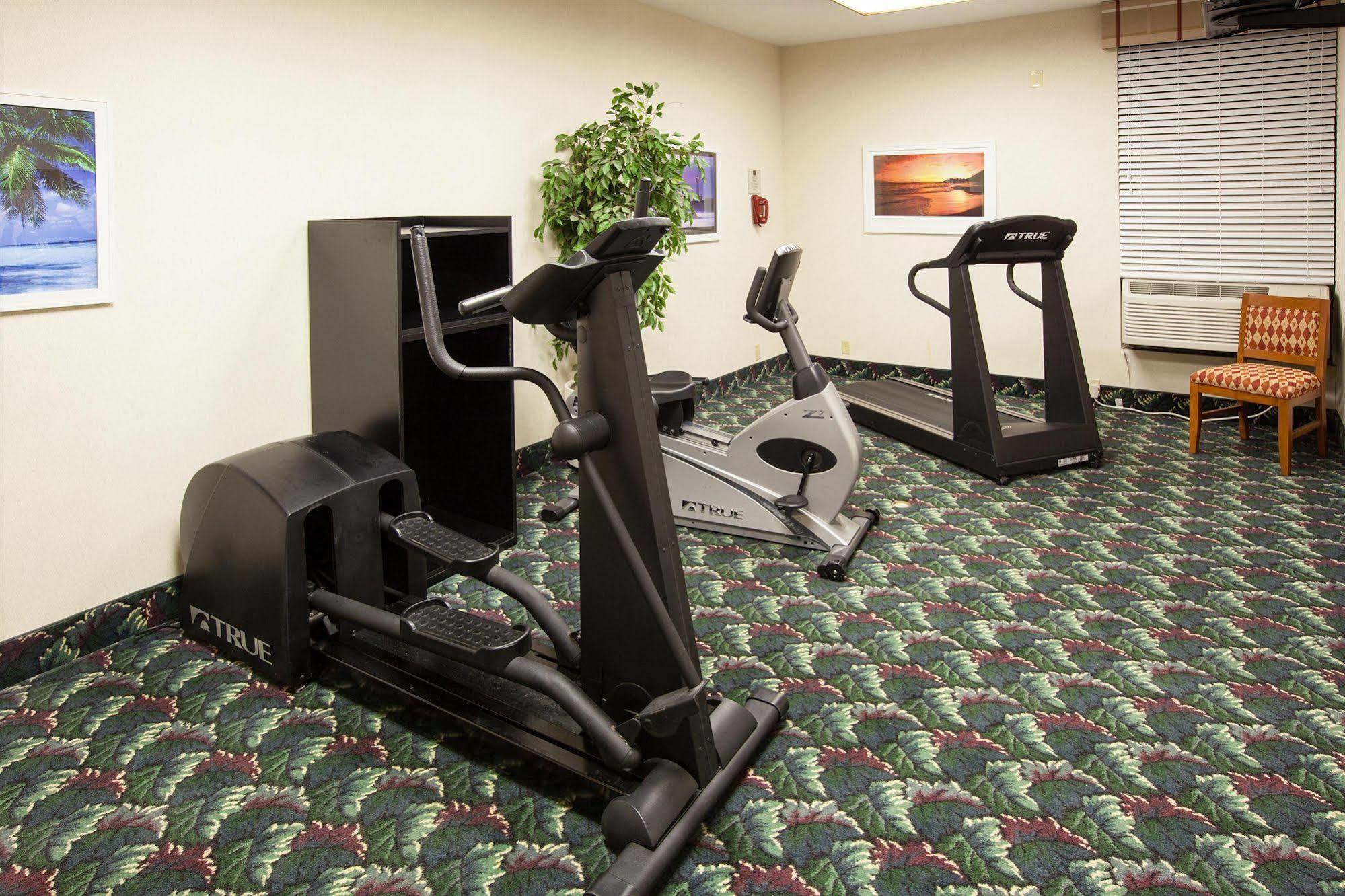 Quality Inn & Suites Saginaw Instalações foto
